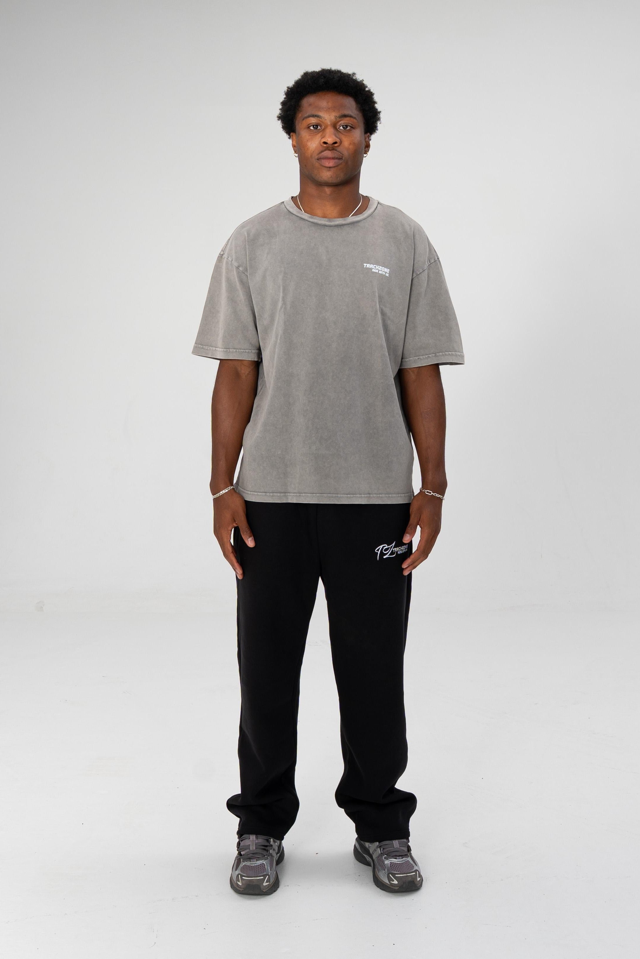 BASIC TRACK PANTS