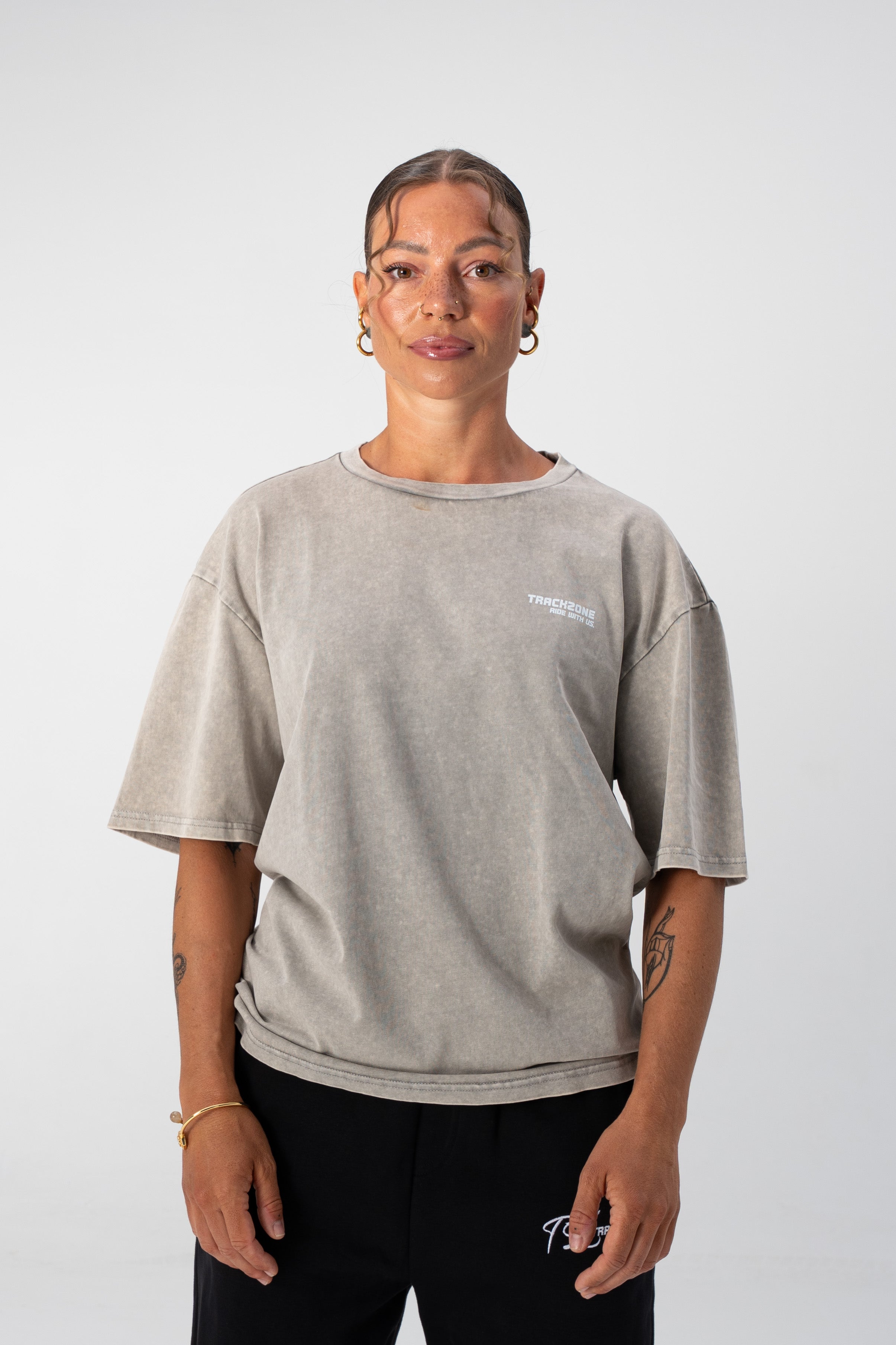 PRETTY GIRLS TEE