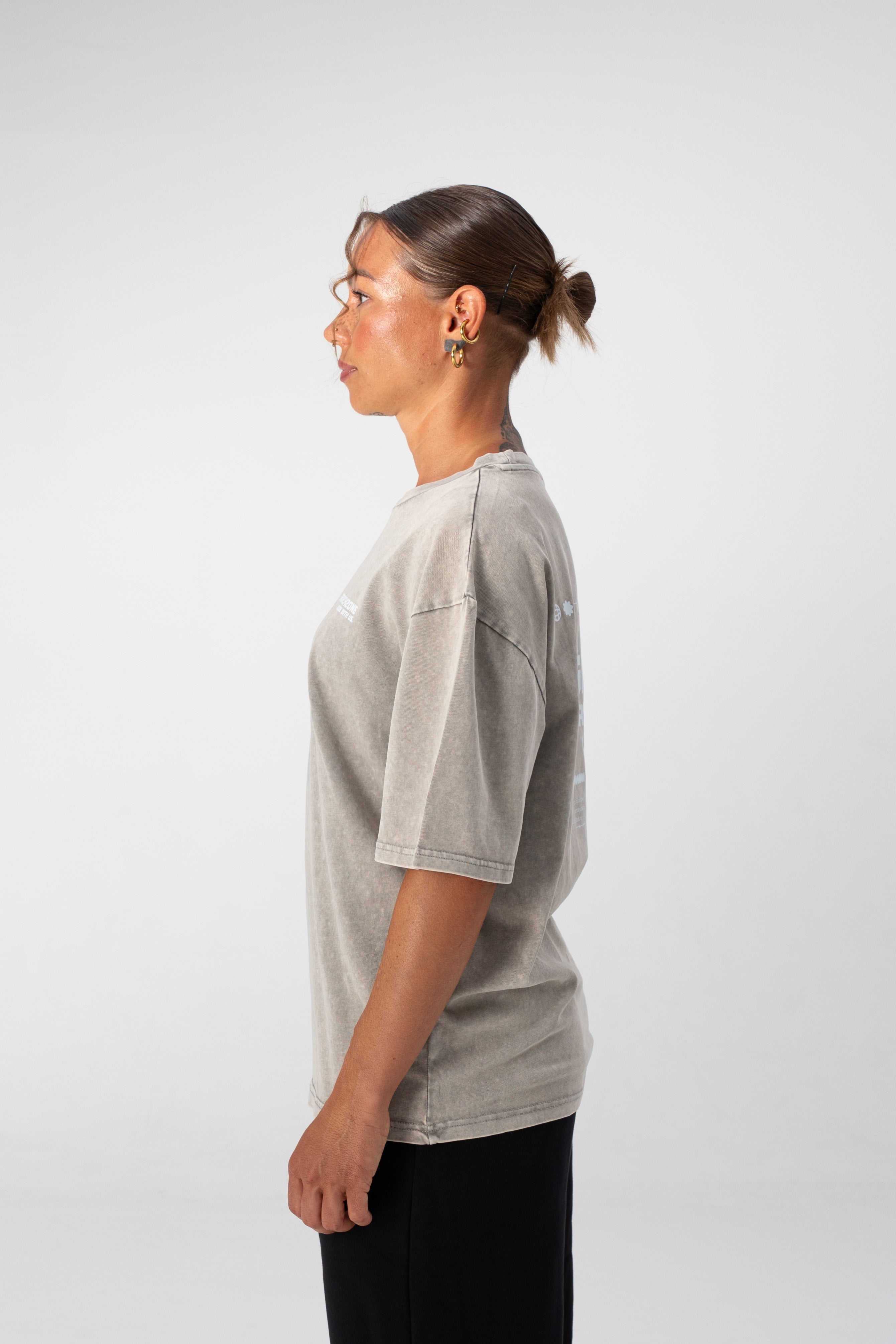 PRETTY GIRLS TEE